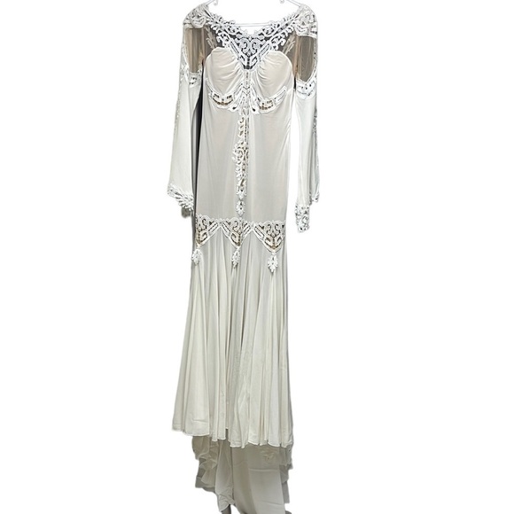 PNINA Tornat wedding gown size 8 - Picture 9 of 16